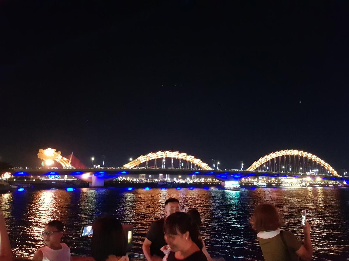 Riverside Apartment Дананг Екстериор снимка
